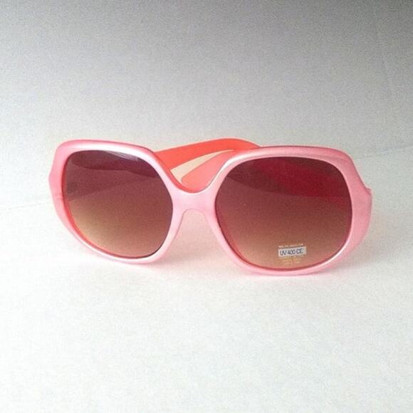 Red Neon Trendy Sunglasses UV400 Protection - Picture 2 of 3